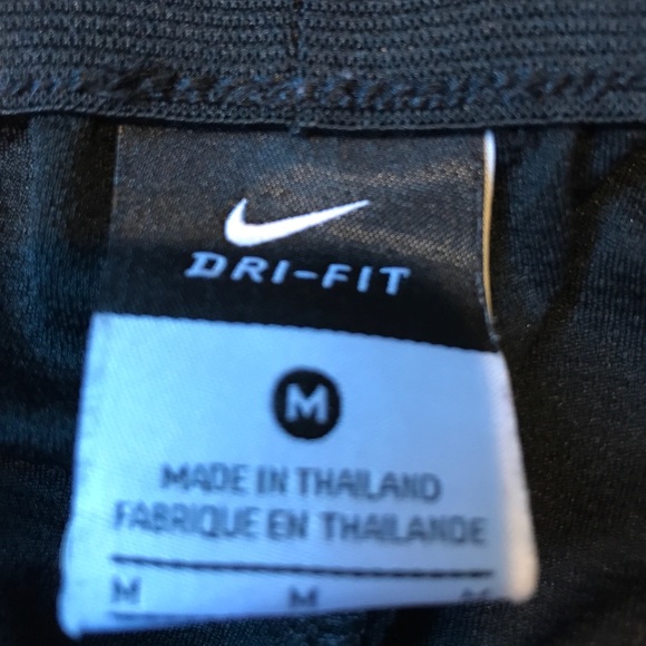 Nike shorts - Picture 3 of 3